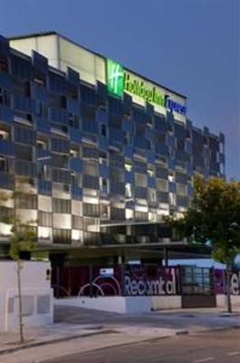 фото отеля Holiday Inn Express Madrid Leganes