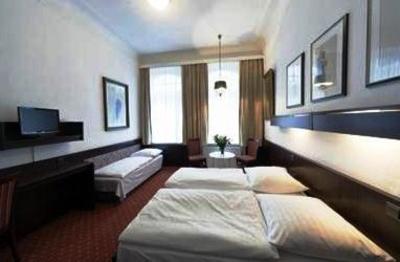 фото отеля Phoenix City Hotel