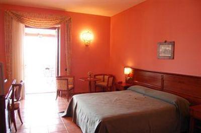 фото отеля Hotel Villa De Pasquale