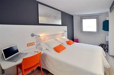 фото отеля Hotel Bed4u Pamplona