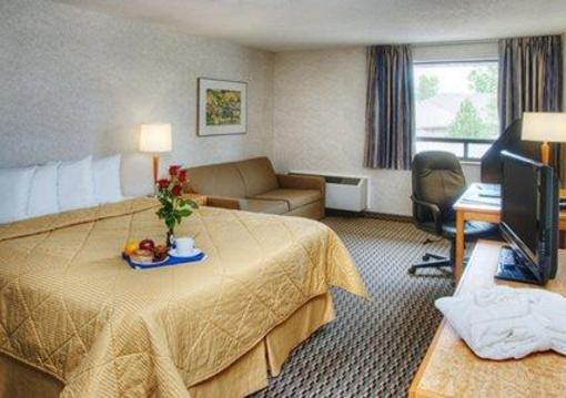 фото отеля Comfort Inn Ottawa East