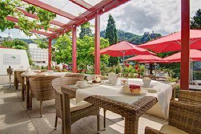 фото отеля Hotel Moselschlösschen Traben-Trarbach