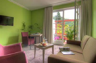 фото отеля Hotel Moselschlösschen Traben-Trarbach