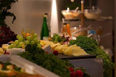 фото отеля Hotel Moselschlösschen Traben-Trarbach
