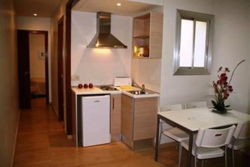 фото отеля BcnStop Parc Guell Apartments Barcelona
