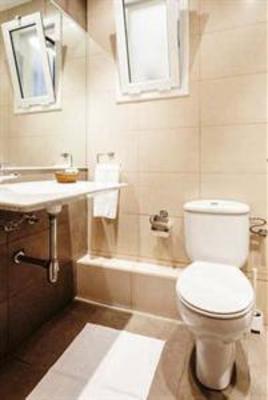 фото отеля BcnStop Parc Guell Apartments Barcelona