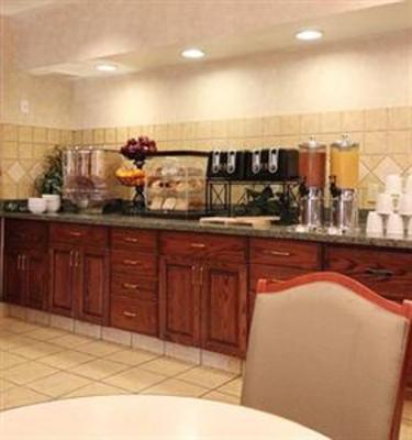 фото отеля Homewood Suites Warwick