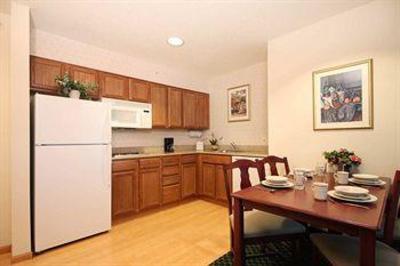 фото отеля Homewood Suites Warwick