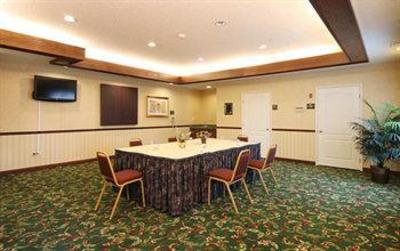 фото отеля Homewood Suites Warwick