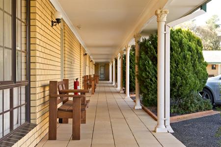 фото отеля BEST WESTERN Hilltops Retreat Motor Inn