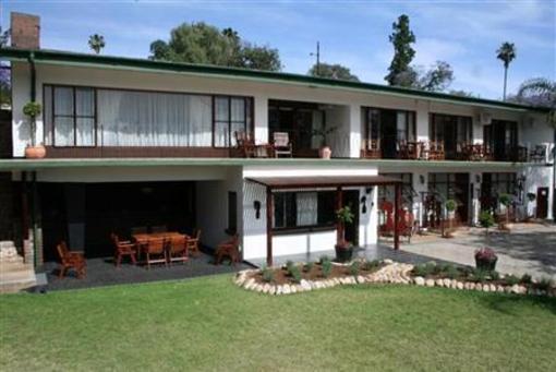 фото отеля Miles B&B Guest House