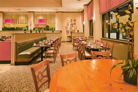 фото отеля Holiday Inn - Mobile Downtown/Historic District