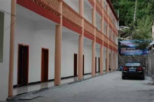 фото отеля New E Jia International Youth Hostel