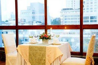 фото отеля Royal Hotel Saigon