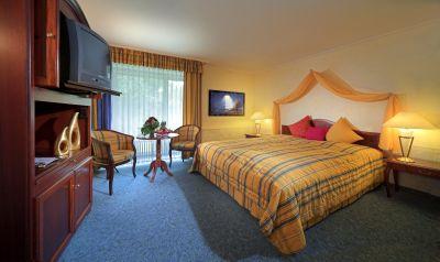 фото отеля Schlosshotel Monrepos