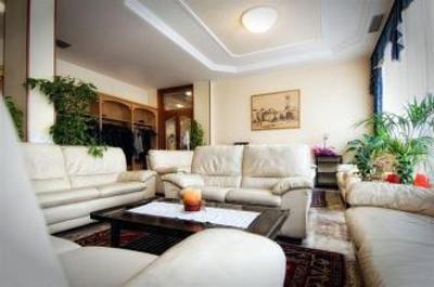 фото отеля Hotel Everest Trento