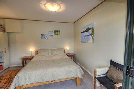 фото отеля Kawau Lodge