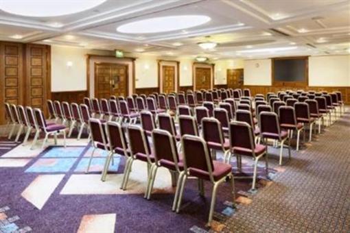 фото отеля Crowne Plaza Hotel Cambridge
