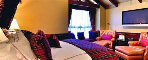 фото отеля Carriage House Inn
