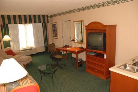 фото отеля Hilton Garden Inn Charlotte Pineville