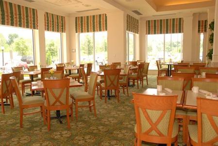 фото отеля Hilton Garden Inn Charlotte Pineville