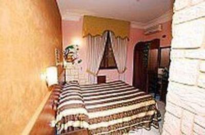 фото отеля Hotel Ginevra Naples