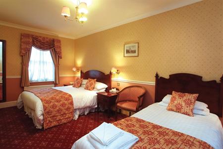 фото отеля Best Western Crown Hotel Boroughbridge
