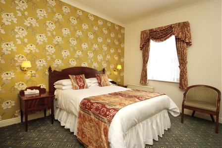 фото отеля Best Western Crown Hotel Boroughbridge