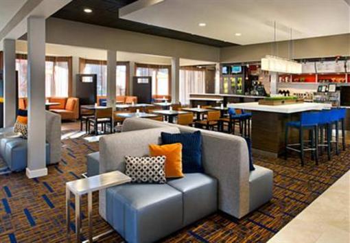 фото отеля Courtyard by Marriott Sacramento Rancho Cordova