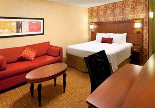 фото отеля Courtyard by Marriott Sacramento Rancho Cordova
