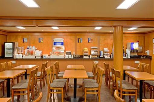 фото отеля Holiday Inn Express Anaheim Maingate