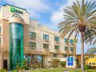 фото отеля Holiday Inn Express Anaheim Maingate