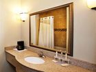 фото отеля Holiday Inn Express Waterloo