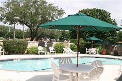 фото отеля Hampton Inn San Antonio - Northwoods