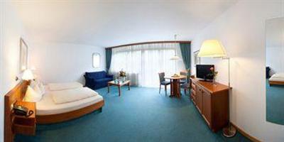 фото отеля TREFF HOTEL Alpina