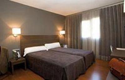 фото отеля Hotel Cisneros