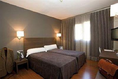 фото отеля Hotel Cisneros