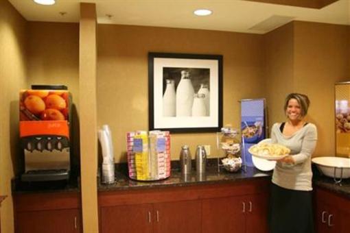 фото отеля Hampton Inn & Suites Grove City
