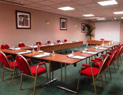 фото отеля Holiday Inn Garden Court Reims City Center