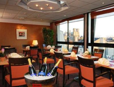 фото отеля Holiday Inn Garden Court Reims City Center