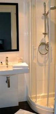 фото отеля Kyriad Paris La Defense