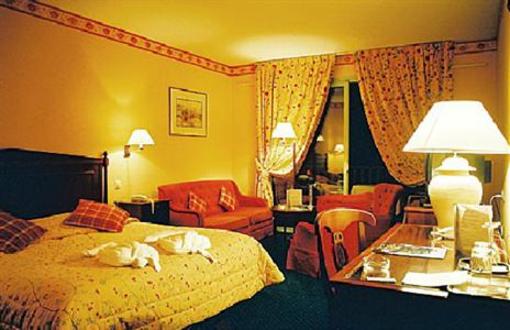 фото отеля Domaine De Fompeyre Hotel Bazas