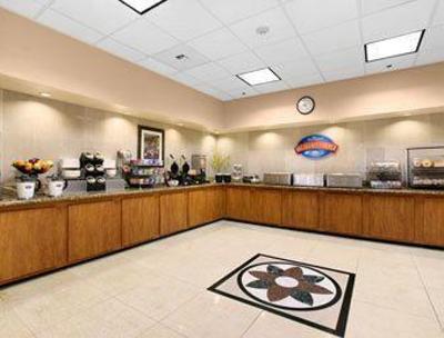 фото отеля Baymont Inn and Suites Bremerton/Silverdale, WA
