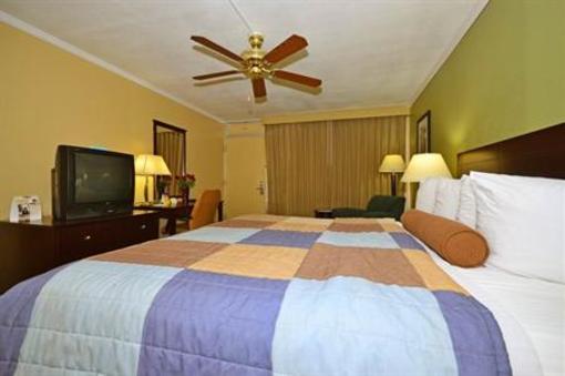 фото отеля BEST WESTERN Plus Papago Inn & Resort