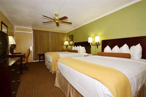 фото отеля BEST WESTERN Plus Papago Inn & Resort