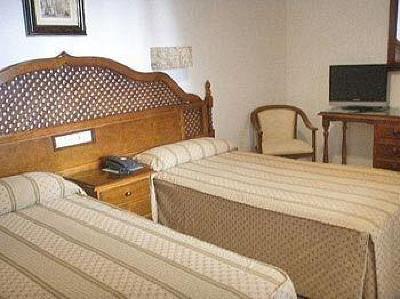 фото отеля Los Omeyas Hotel