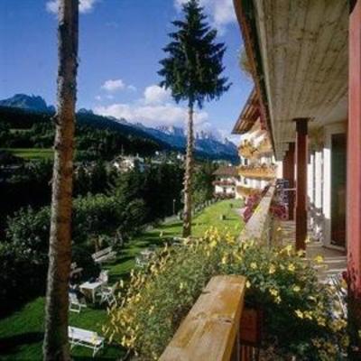фото отеля Hotel Catinaccio Rosengarten