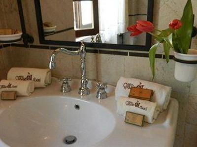 фото отеля Antico Casale Urbani Hotel Scheggino