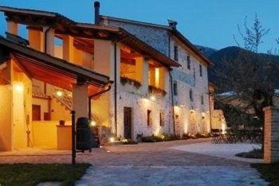 фото отеля Antico Casale Urbani Hotel Scheggino