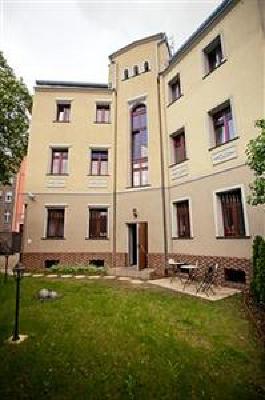 фото отеля Akira Bed & Breakfast